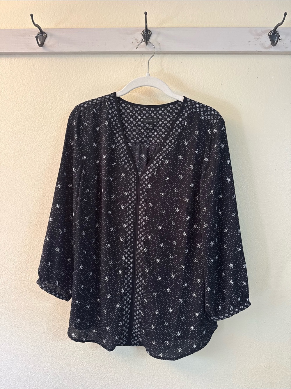 Talbots Black Printed V-Neck Peasant Blouse
